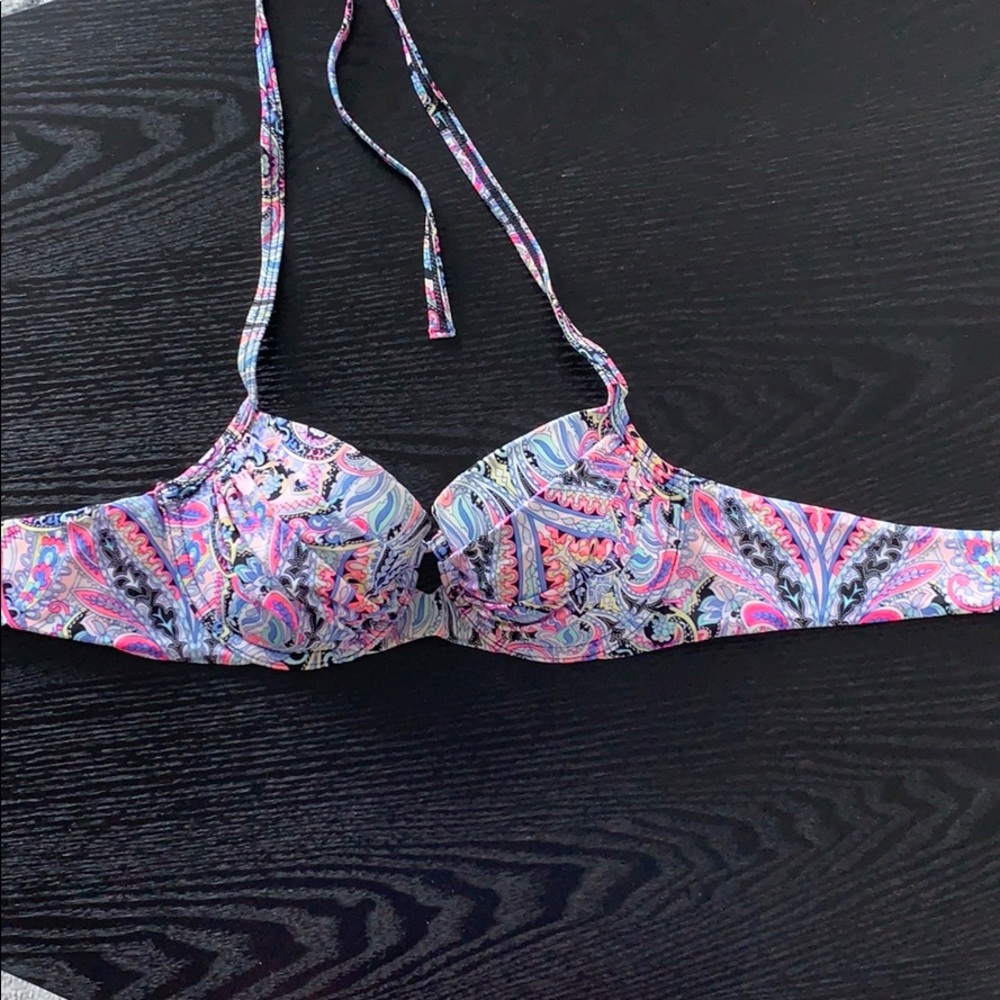 Victoria’s Secret Bikini Top